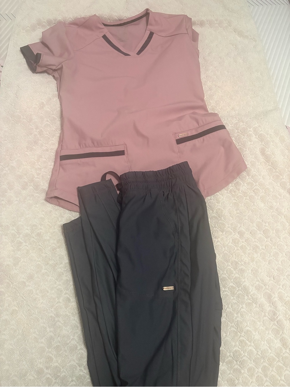 Cherokee Mauve Top with grey Jogger Scrub Pants